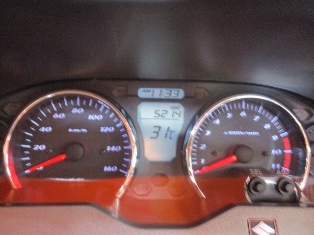 走行びっくり低走行の５２１４ｋｍ！！燃料消費率１Ｌ＝３９ｋｍ！と燃費も意外とグッドなスカブ！！